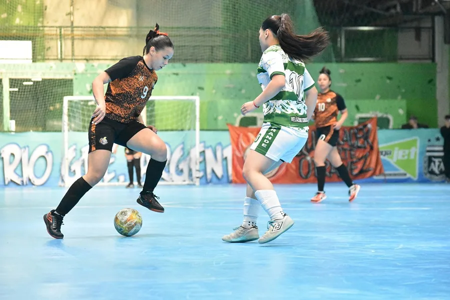 ADEFU avanzó a semifinales del Provincial tras empate sin goles con Camioneros