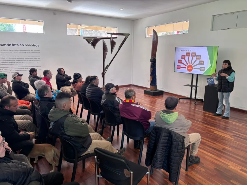 Avanza la formación ambiental para garantizar una Bienal del Chaco sustentable en 2026