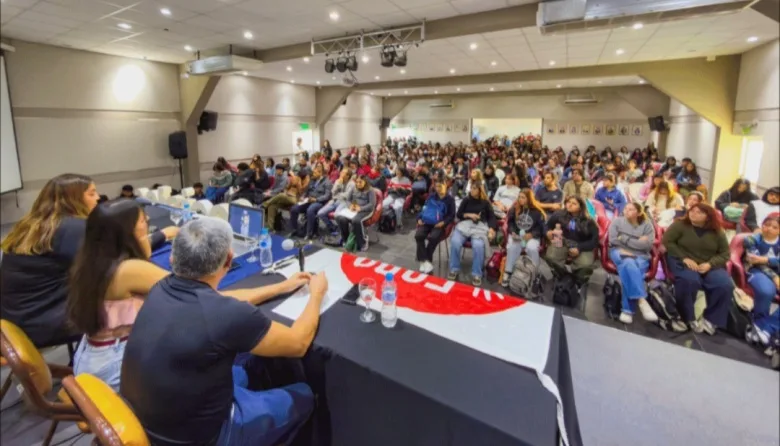 Debate sobre salud, ambiente y trabajo infantil reunió a diversos actores en Buenos Aires
