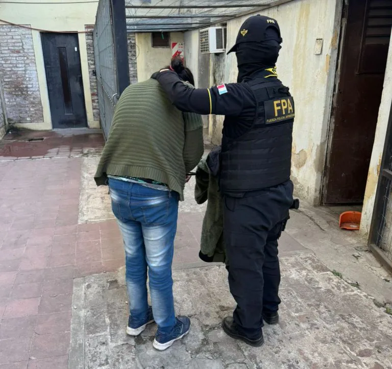 Desarticulan banda de narcomenudeo que operaba entre San Francisco y Santa Fe con cinco detenidos