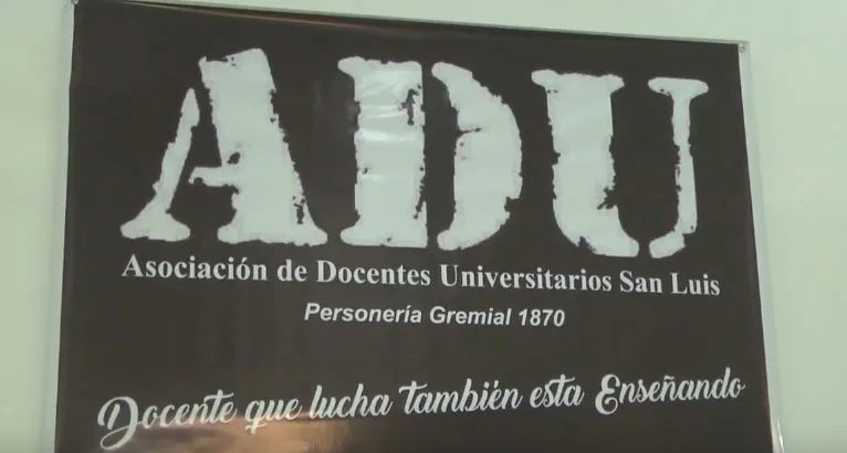 Docentes de San Luis rechazan adicional por presentismo y piden aumento salarial básico