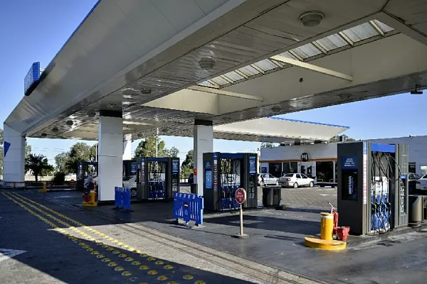El consumo de combustibles en Argentina acumula tres meses consecutivos de descenso