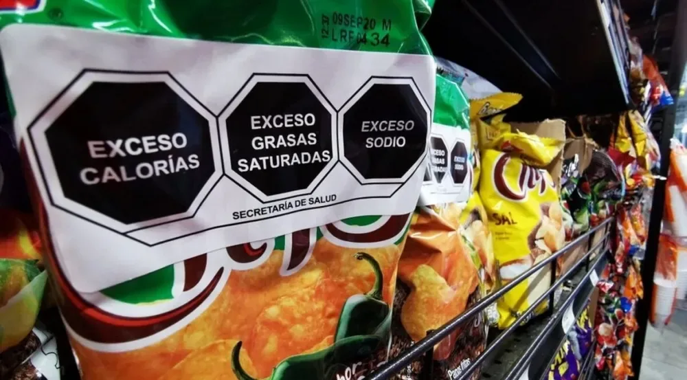 El Gobierno impulsa la derogación inmediata de la Ley de Etiquetado Frontal