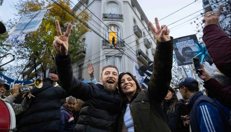 El peronismo de Lomas de Zamora se movilizó en respaldo a Cristina Fernández de Kirchner