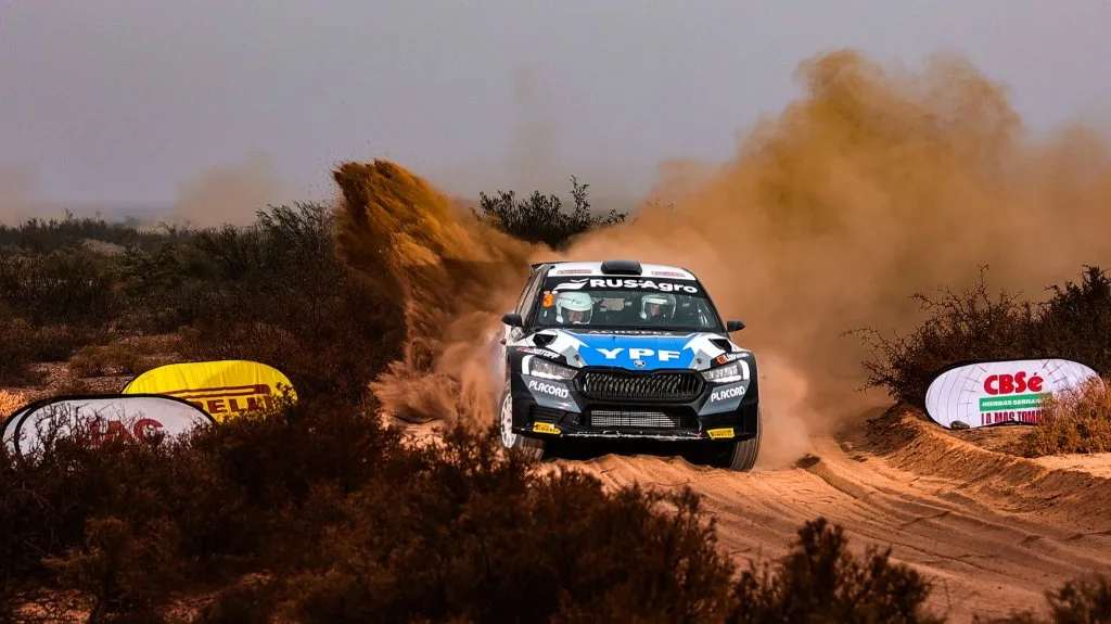 Federico Villagra domina la primera etapa del Rally del Petróleo y los Dinosaurios