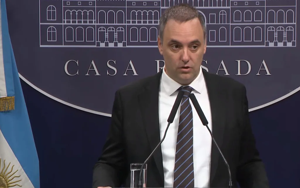 Gobierno defiende presupuesto universitario y rechaza reclamos financieros de la UBA