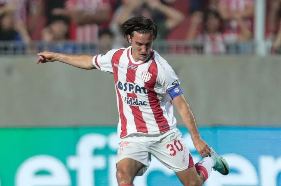 Mauro Pittón resalta el esfuerzo colectivo tras la clasificación de Unión en el Torneo Apertura
