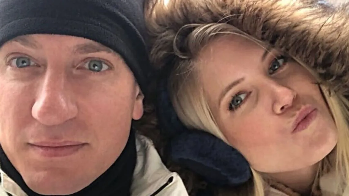 Maxi López y Daniela Christiansson comparten entrenamiento familiar en su hogar en Argentina