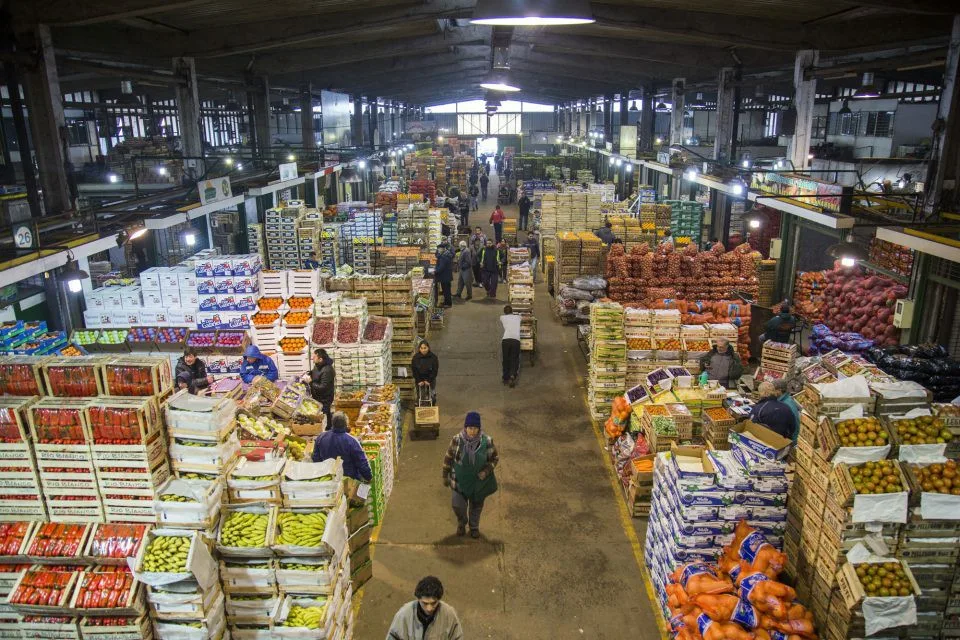 Mendoza impulsa la apertura del mercado frutihortícola con el sistema «Zona Segura