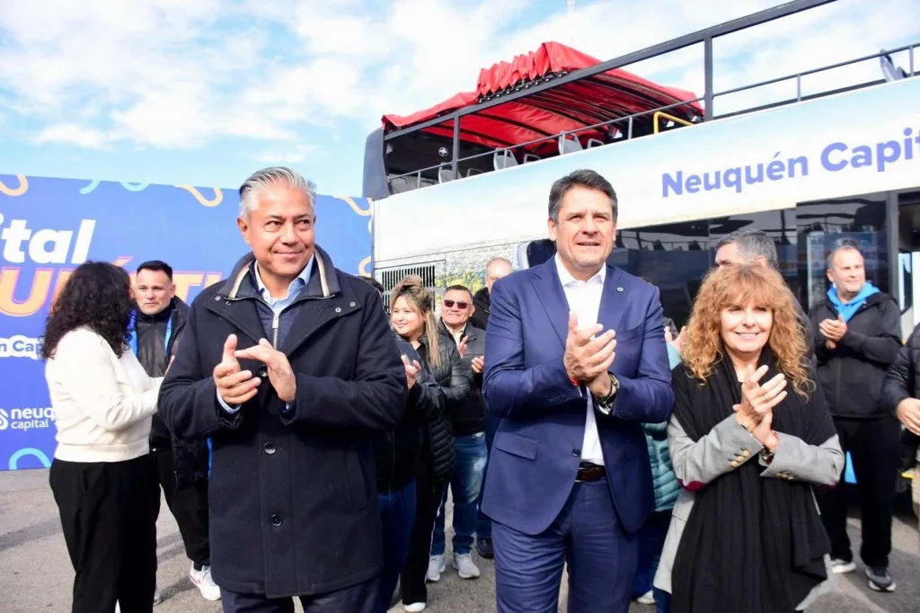 Neuquén incorpora nuevos buses turísticos con recorridos ampliados y tecnología multilingüe