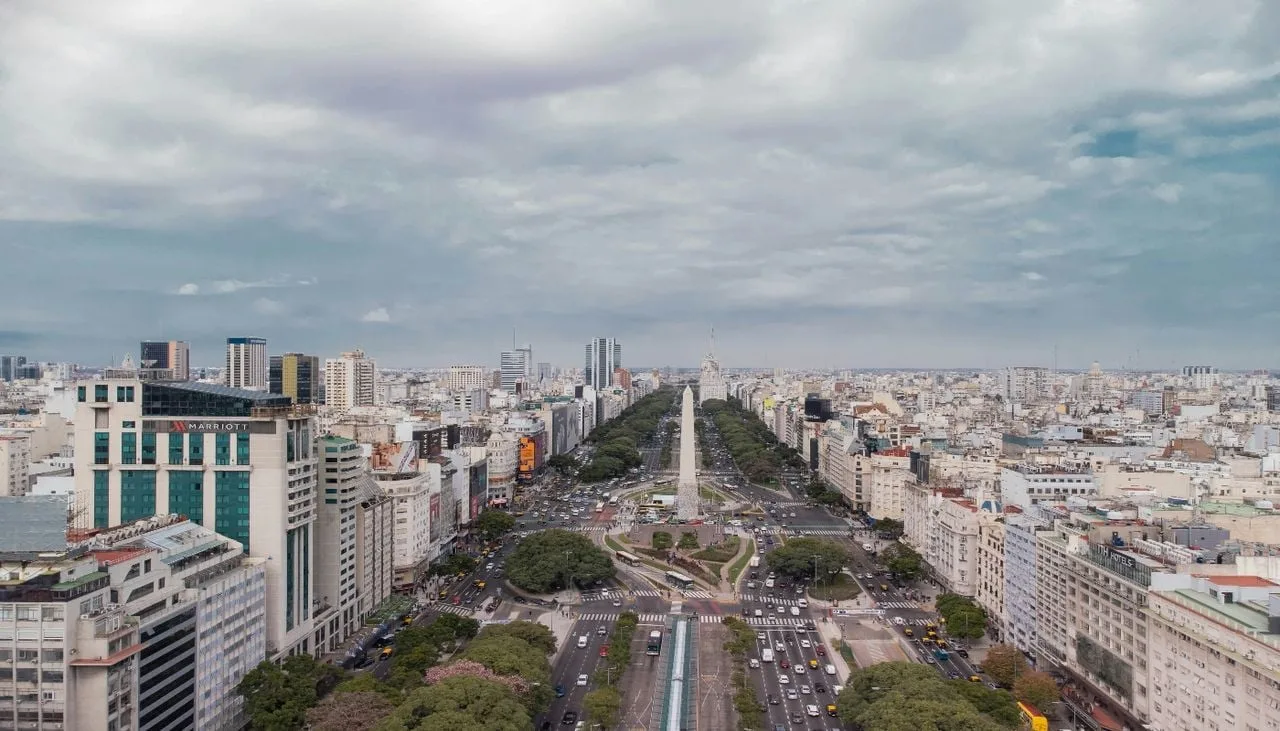 Nuevos modelos climáticos revelan cómo el AMBA sufre el efecto de isla de calor urbano