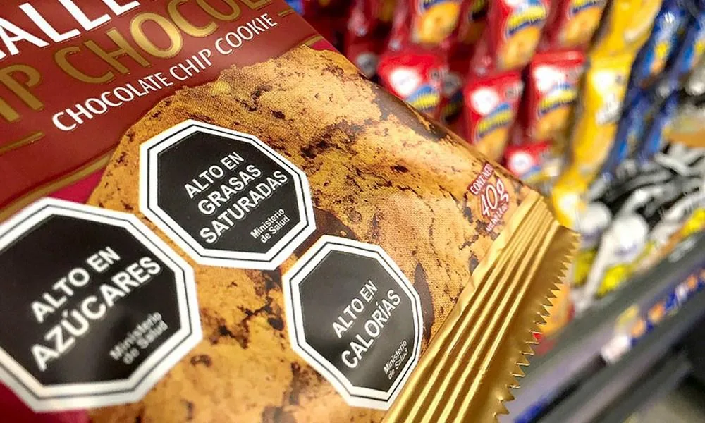 Nutricionistas alertan sobre el impacto de eliminar el etiquetado frontal en la salud pública