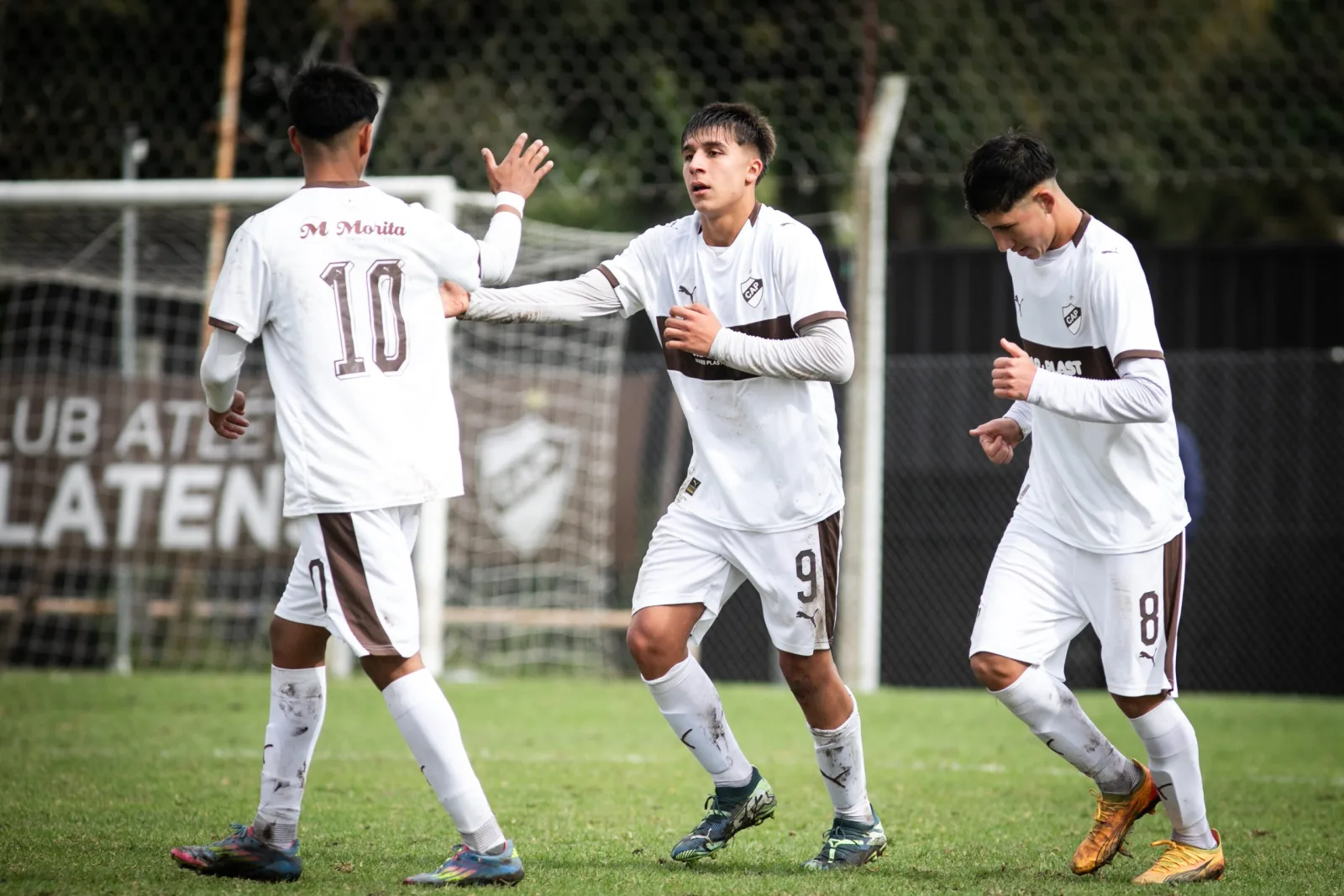 Platense enfrenta a Rosario Central en la duodécima fecha del torneo de juveniles