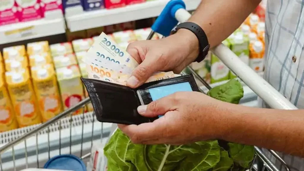 Primeros datos indican desaceleración de la inflación en mayo por menores alzas en alimentos