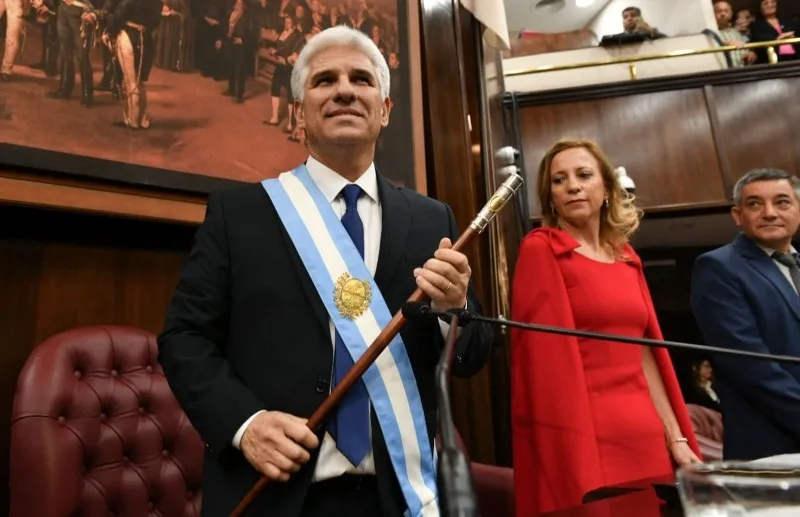 Siete ministros y nueve secretarios dejaron sus cargos en San Luis tras reestructuración del gabinete