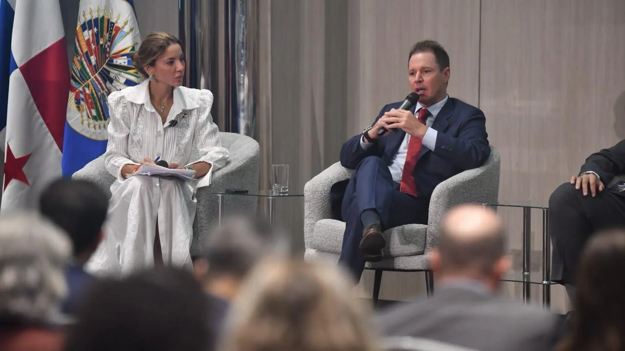 Argentina se perfila como hub global de energía renovable e inteligencia artificial