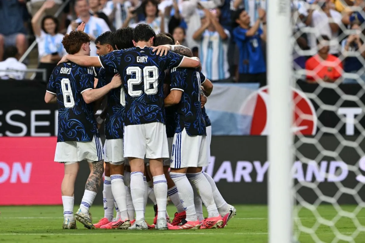 Argentina venció a Honduras 2-0 en su penúltimo amistoso antes del Mundial