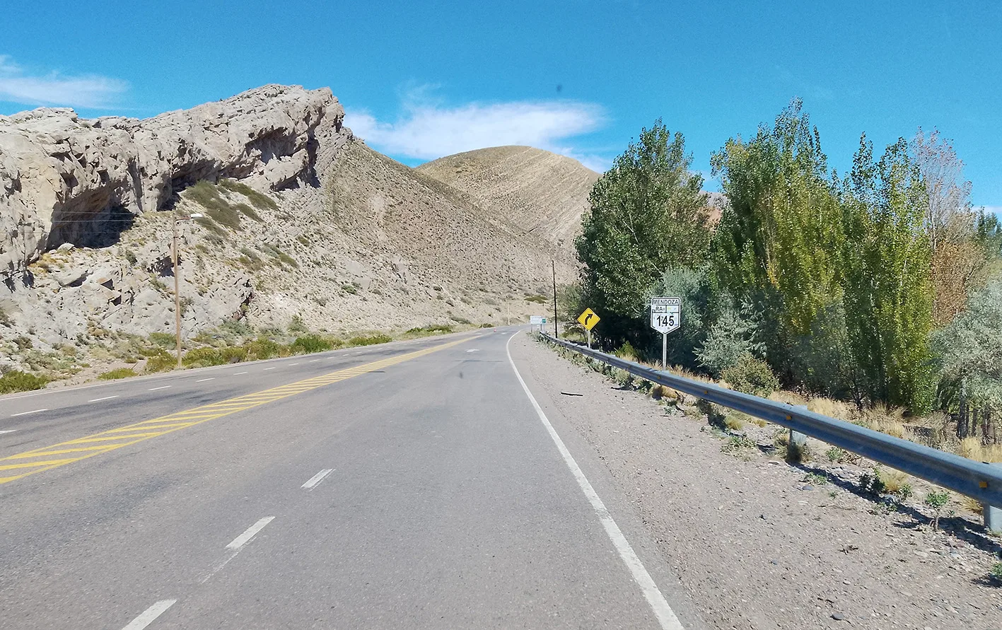 Avanzan preparativos para habilitar el Paso Pehuenche a carga pesada reforzando su infraestructura