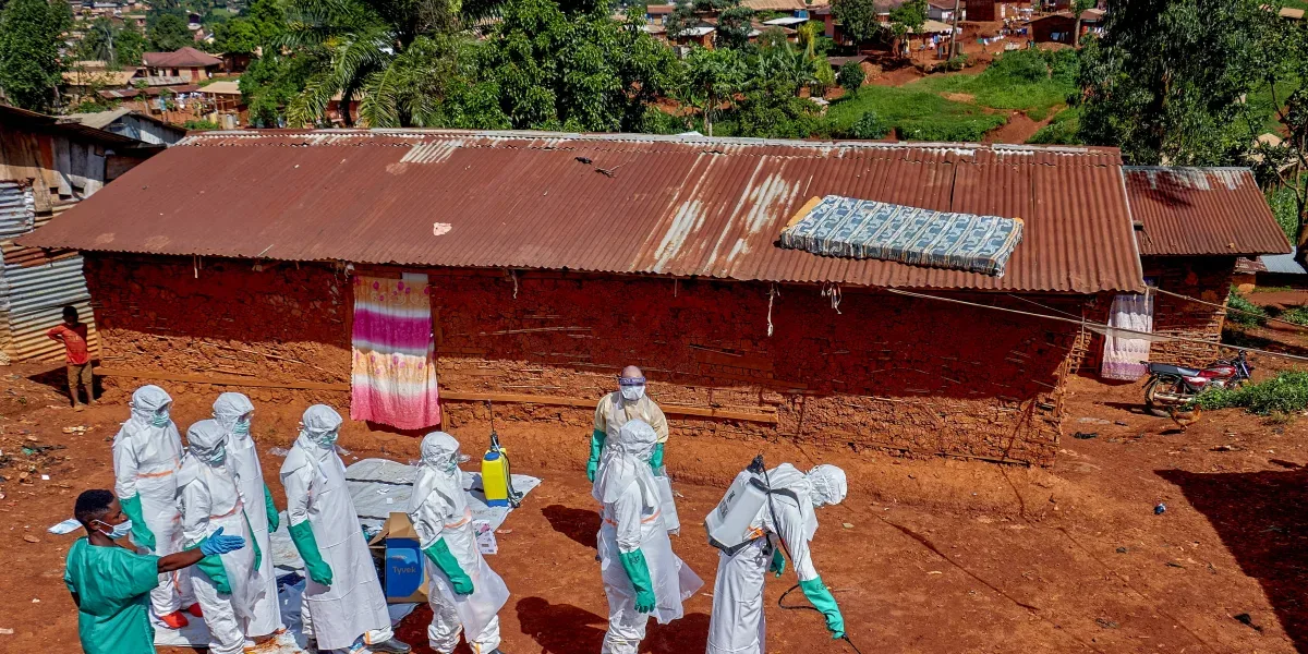 Brote de ébola en Congo supera los 80 muertos y se expande con rapidez en la región