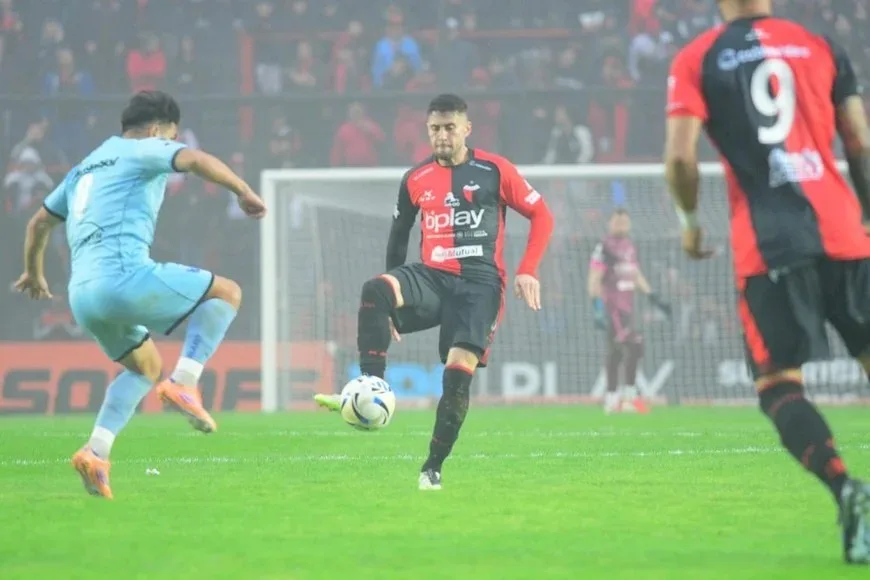 Colón empata sin goles ante Ciudad Bolívar y se complica en la zona B de la Primera Nacional