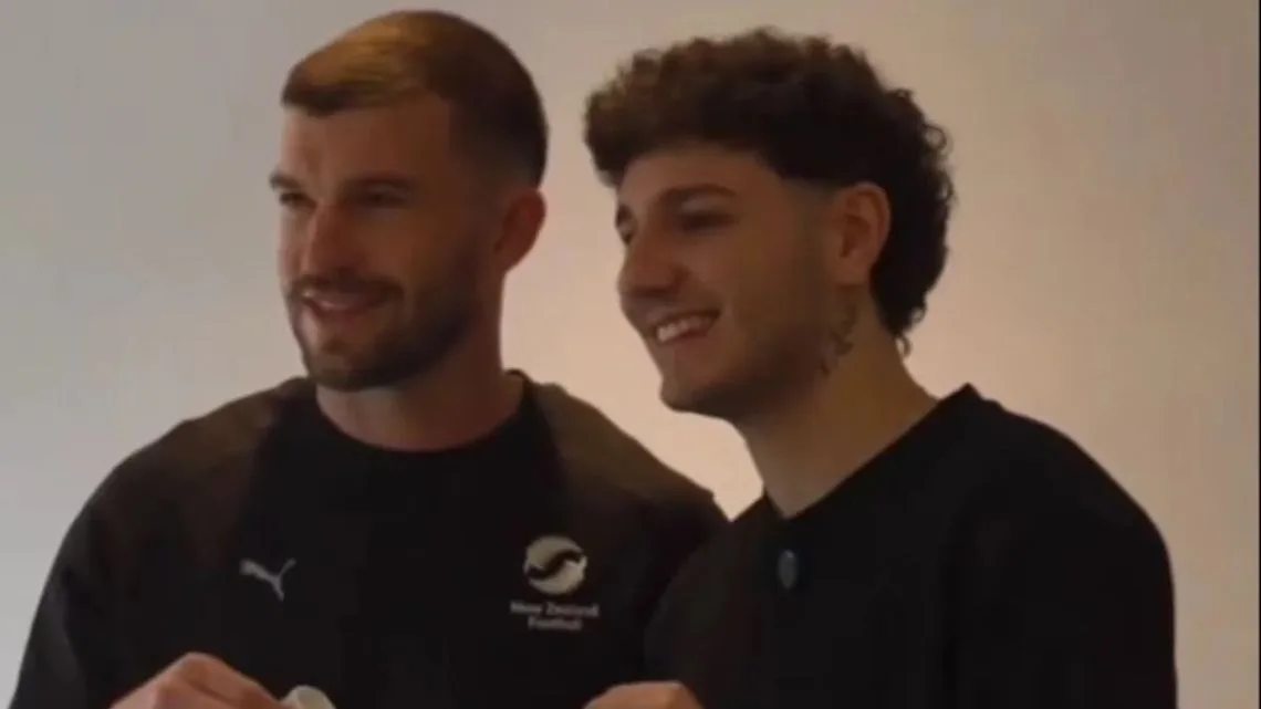 De 4 mil a casi 5 millones: el futbolista neozelandés que alcanzó la fama viral gracias a un influencer argentino