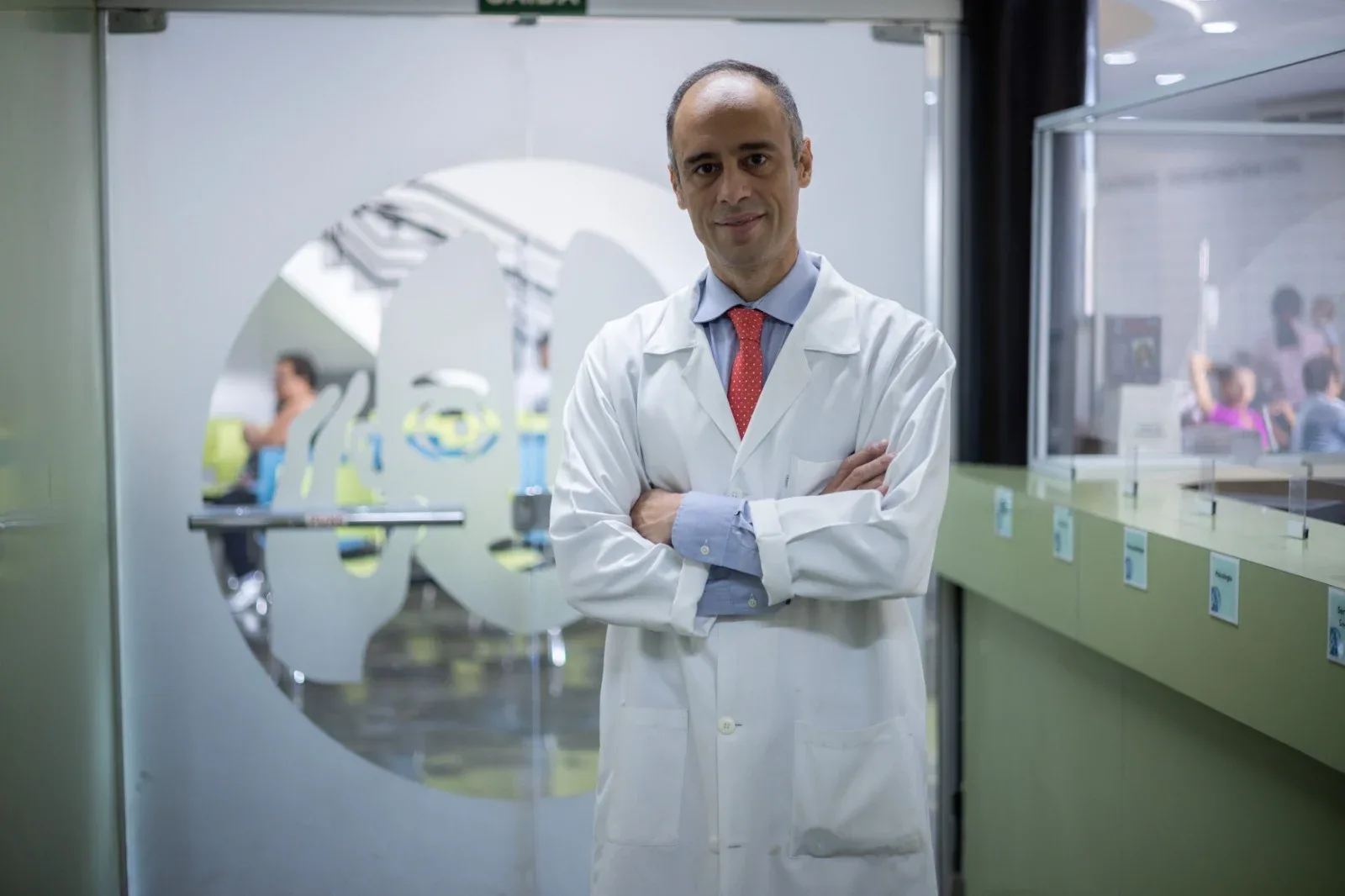 Especialistas brasileños se reúnen en curso avanzado para cirugía craneofacial de alta complejidad
