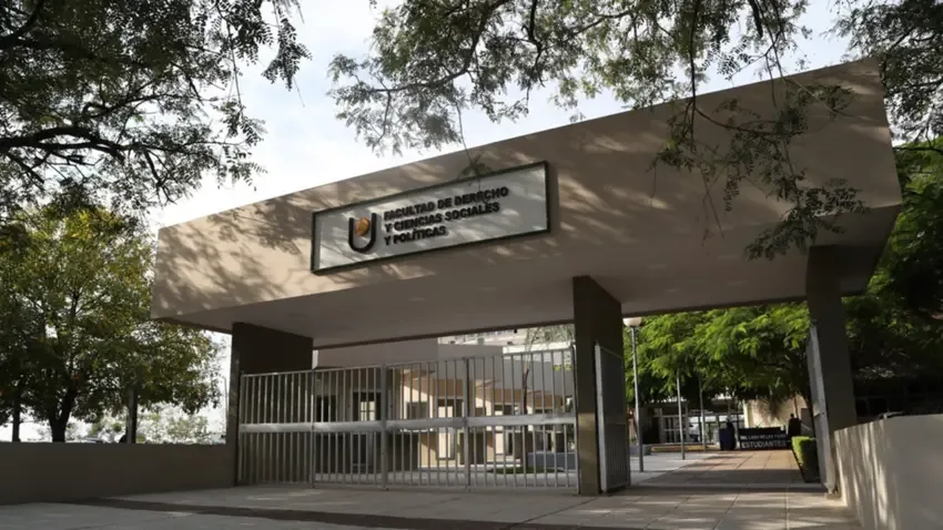 Tres alumnas de Derecho denunciaron a un profesor de la UNNE por acoso sexual