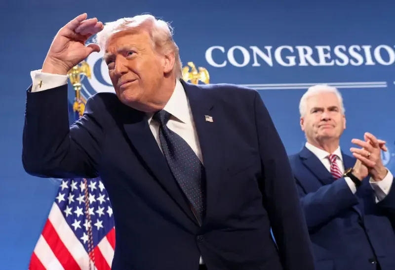 Trump abre la opción de reunirse con el líder supremo de Irán en negociaciones de paz