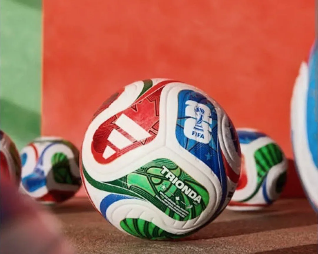 Innovación y errores en el Mundial: cómo el balón tecnológico no evitó polémicas arbitrales