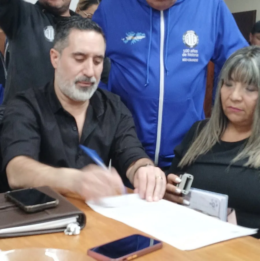 Avanza la COPARLAP para garantizar derechos laborales de empleados públicos