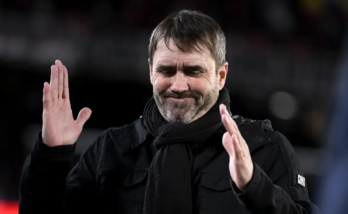 Las cuatro derrotas clave que ponen en riesgo la continuidad de Coudet en River