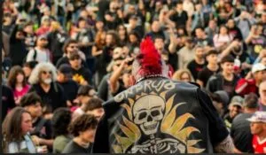 Lee Chi regresa a Córdoba para revivir la mística del rock noventista